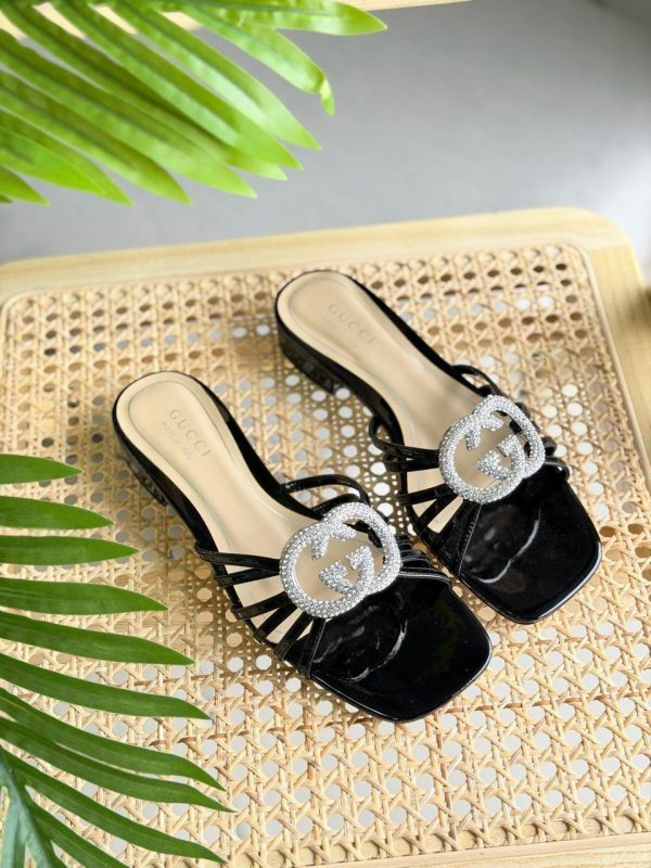 Gucci Black Patent Leather Crystal Interlocking G Slide