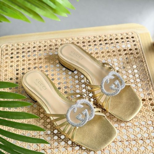 Gucci Gold Metallic Leather Crystal Interlocking G Slide