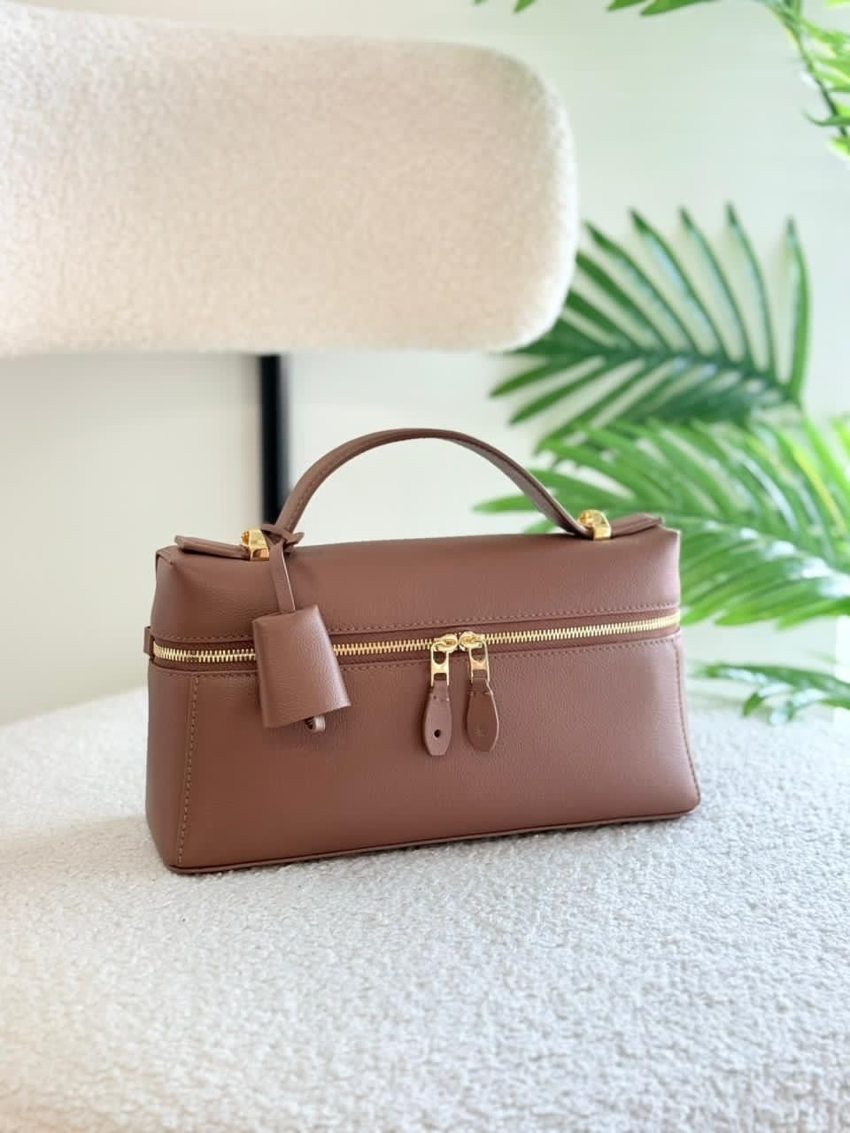 Loro Piana Extra L27 Brown Calfskin Shoulder Bag Loro Piana Extra L27 Brown Calfskin Shoulder Bag
