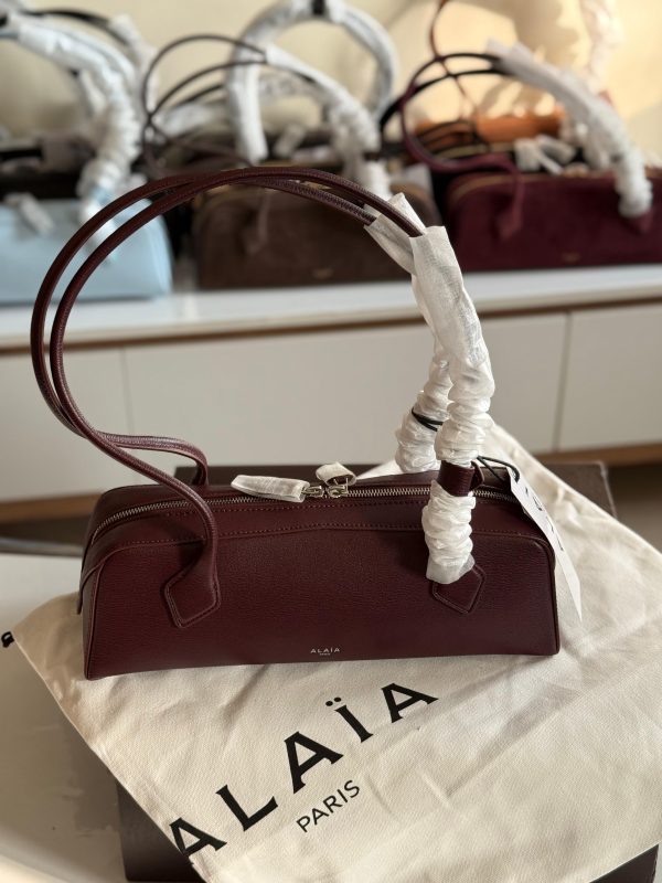 Alaia Le Teckel Burgundy Leather Medium