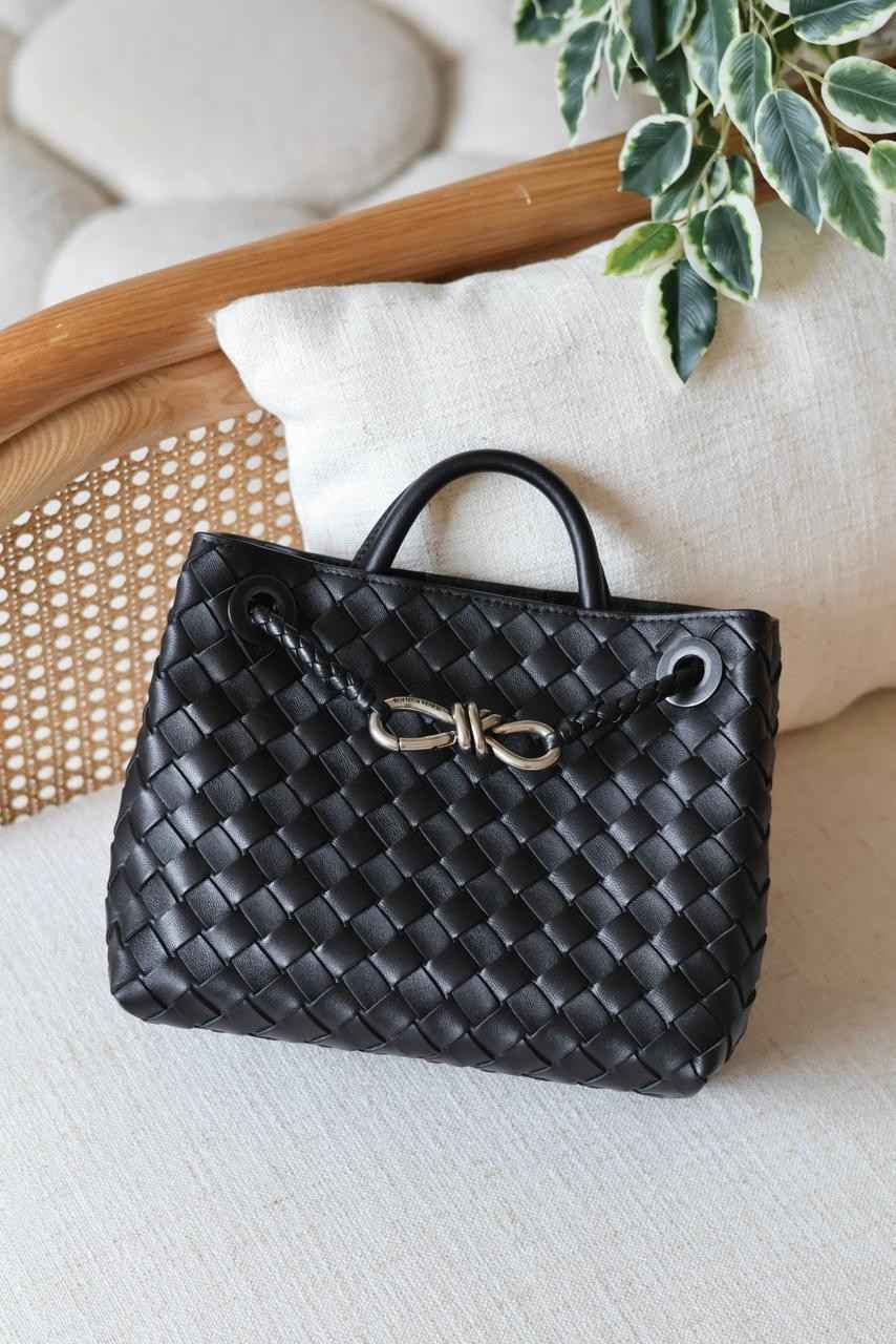 Bottega Veneta Andiamo Small Black Bottega Veneta Andiamo Small Black