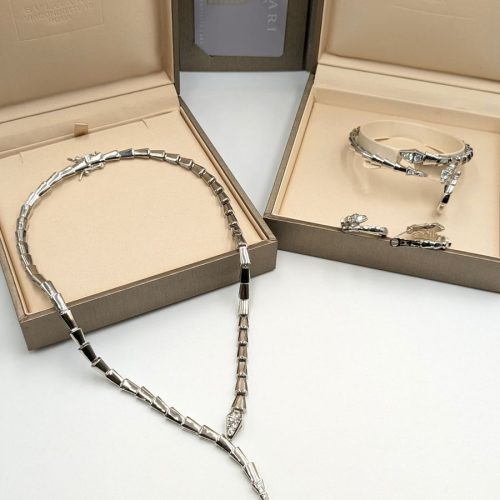 Bvlgari Serpenti Viper Necklace In White Gold (1)