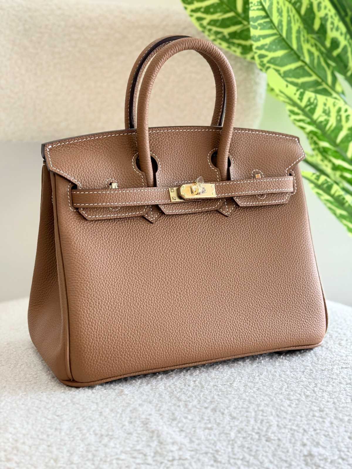 Hermes Birkin 25CM Handbag In Gold Finish Togo Leather Gold Hardware Hermes Birkin 25CM Gold Finish Togo Leather Handbag