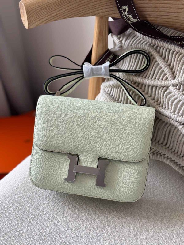 Hermes Constance 18 Vert Fizz Epsom Leather palladium Hardware