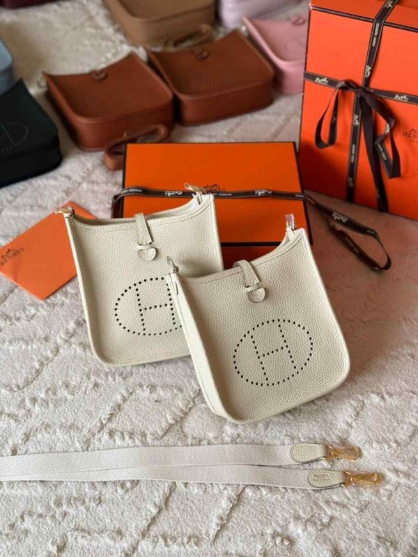 Hermes Evelyne 16 Craie Bag