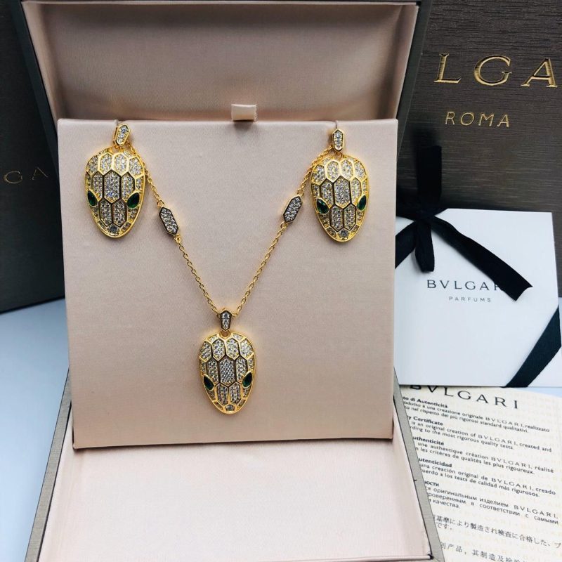 Bvlgari Serpenti Snake Head Necklace Set
