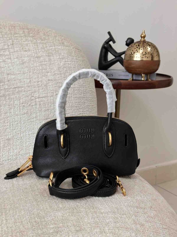 Miu Miu Aventure Bag Top-handle Black