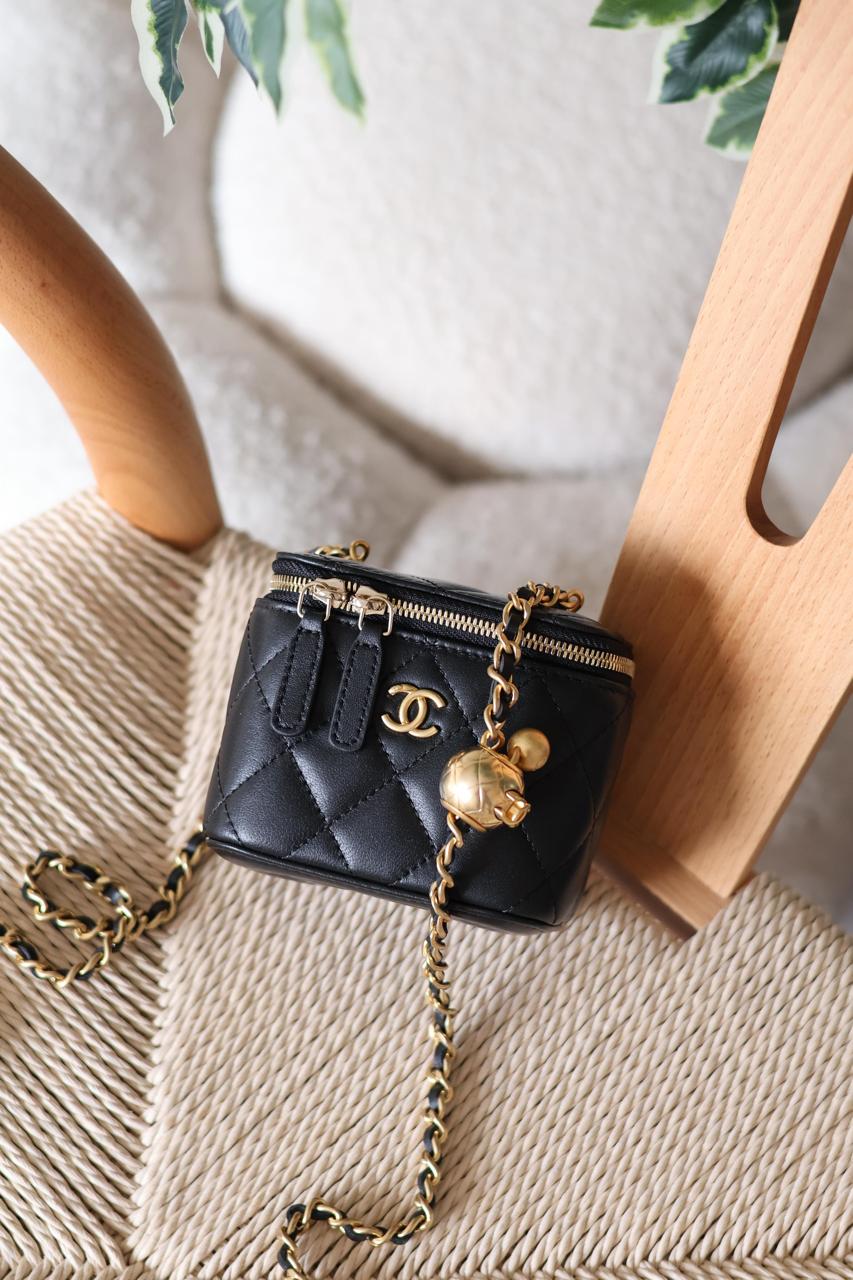 WhatsApp Image 2026-04-05 at 10.41.18 AM chanel mini vanity case black