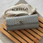 Bottega Veneta Andiamo Clutch Sterling