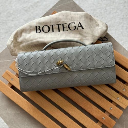 Bottega Veneta Andiamo Clutch Sterling