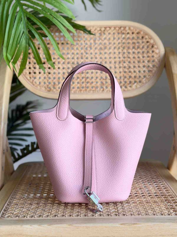 Hermes Picotin Lock 22 Rose Sakura Taurillon Clemence Leather Top Handles Bags