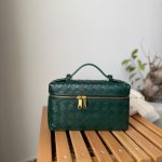 Bottega Veneta Bang Bang Emerald green