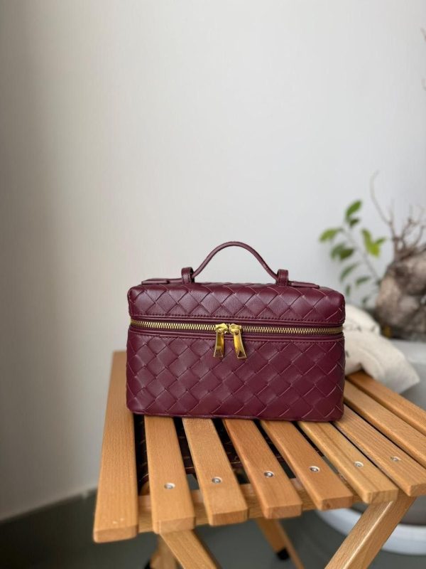 Bottega Veneta Bang Bang Barolo
