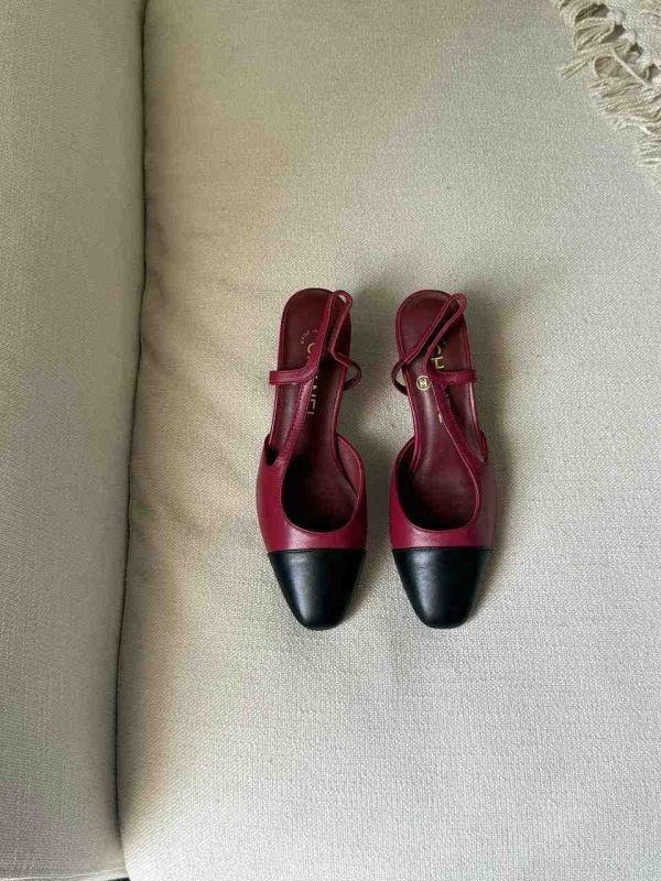 Chanel Burgundy And Black Lambskin Leather Slingback Pumps