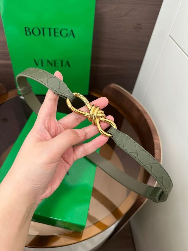 Bottega Veneta Intrecciato Leather Belt Knot Buckle