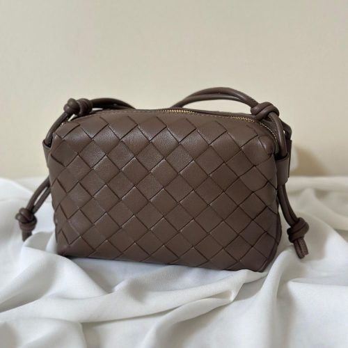 Bottega Veneta Loop Camera Mini Brown