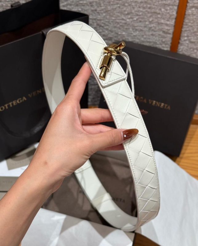 Bottega Veneta White Intrecciato Leather Wide Belt Knot Buckle