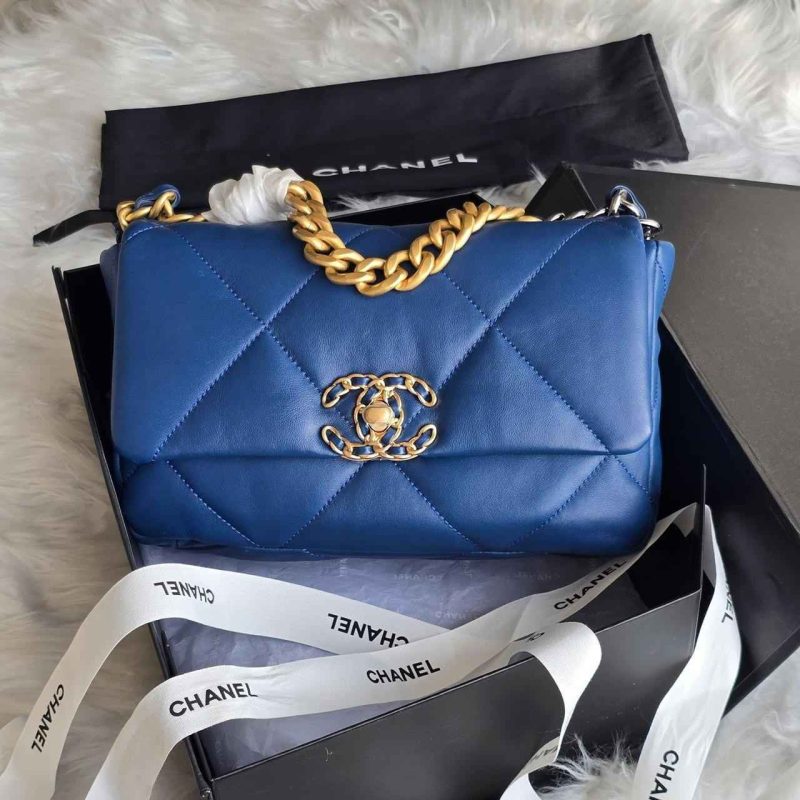 Chanel 19 Medium Blue Quilted Lambskin Leather Flap Shoulder Bag