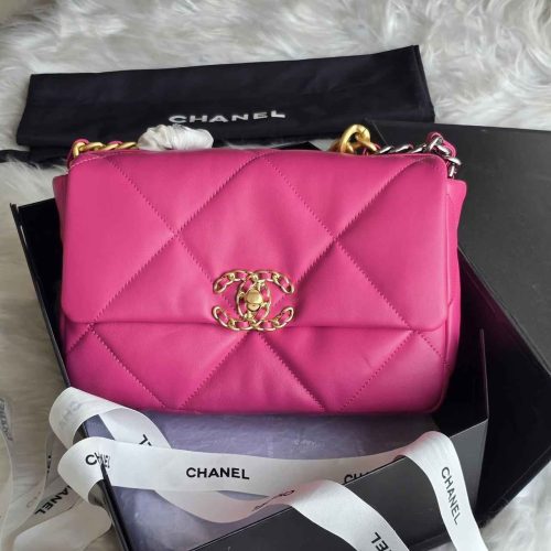 Chanel 19 Medium Pink Lambskin Leather Bag