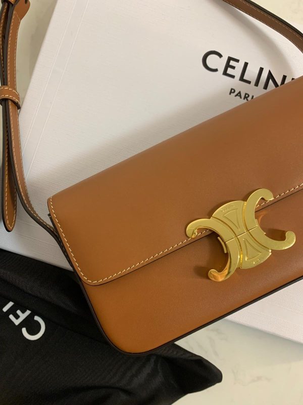 Celine Shoulder Bag Claude Triomphe Natural Tan
