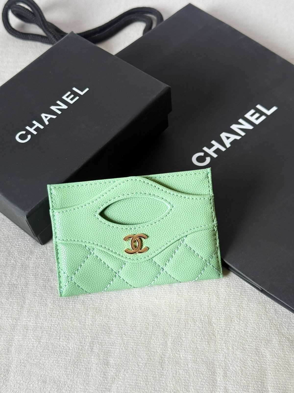 Chanel 31 Card Holder Pastel Green Caviar Leather Chanel 31 Card Holder Pastel Green