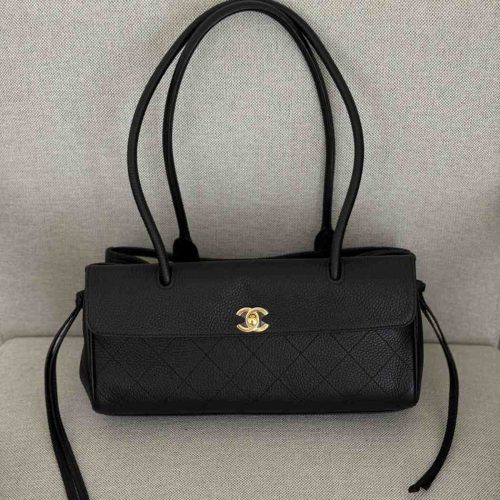 Chanel Black Urban Essential East West Shopping Tote Caviar Leather