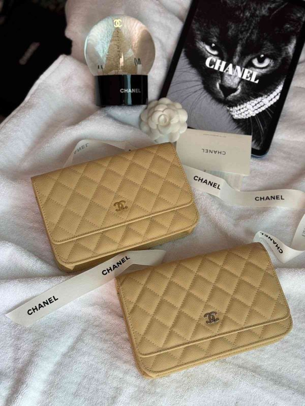 Chanel Classic Wallet On Chain Beige