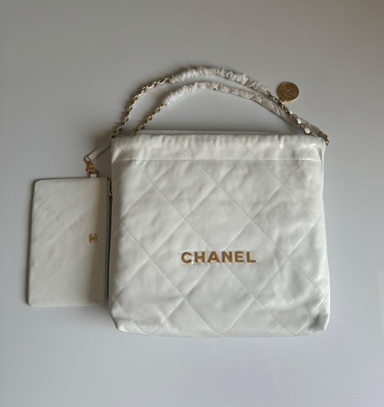 Chanel 22 Small White Calfskin Bag