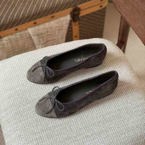 Chanel Dark Burgundy And Grey Suede Calfskin Cap Toe CC Ballerina Flats
