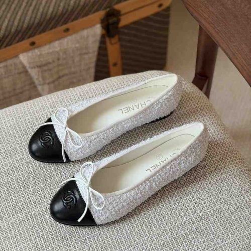 Chanel White Tweed Black Ballerina Flats