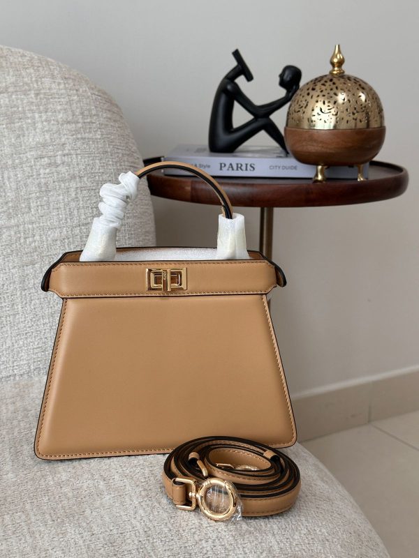 Fendi Peekaboo ISeeU Petite Beige