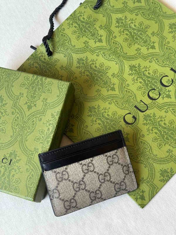Gucci Card Holder Beige Black GG Canvas