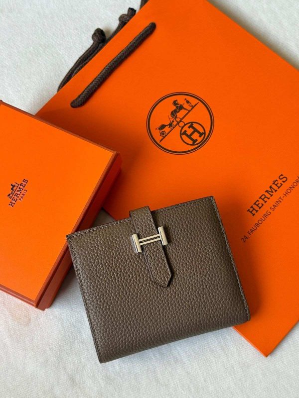 Hermes Bearn Compact Bifold Wallet In Etoupe Epsom Leather Silver Hardware