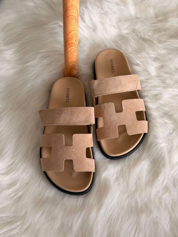 Hermes Beige Chypre Sandals In Suede