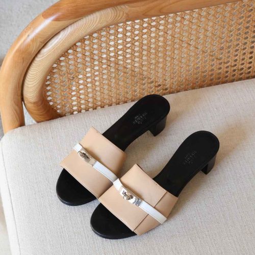 Hermes Gigi 50 Sandals In Beige And White Line Silver Kelly Buckle