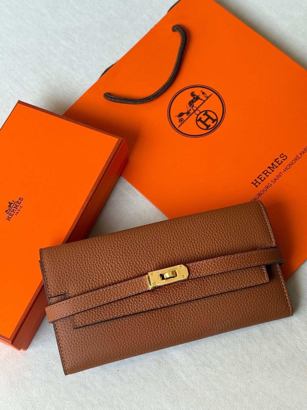 Hermes Kelly To Go Wallet Brown Epsom Leather Gold Hardware Hermes Kelly To Go Wallet Brown Epsom Leather Gold Hardware - Image 1