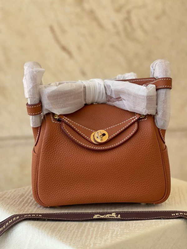 Hermes Mini Lindy Bag In Gold Taurillon Clemence Leather