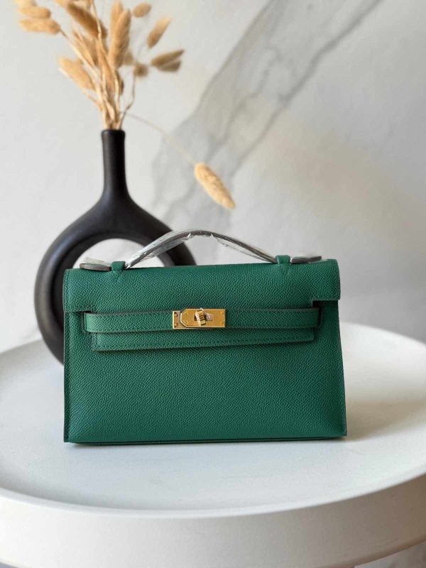 Hermes Kelly Pochette Green Swift Leather Bag