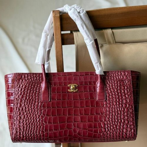 Chanel 26S Small Cerf Shopping Bag Burgundy Croc Embossed Calfskin