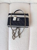 Chanel Black Quilted Lambskin Top Handle Vanity Case With White Trim