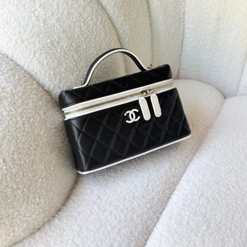 Chanel Black Quilted Lambskin Top Handle Vanity Case With White Trim