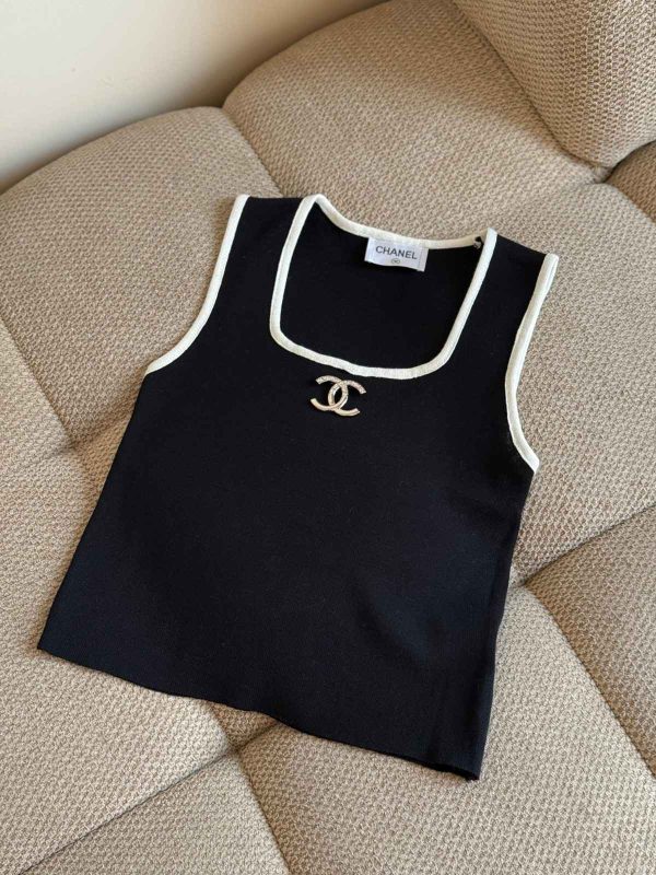 Chanel White Contrast Tank Top CC Logo Black