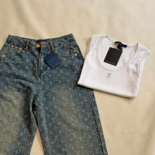 Louis Vuitton Monogram Jacquard Denim Jeans in Blue