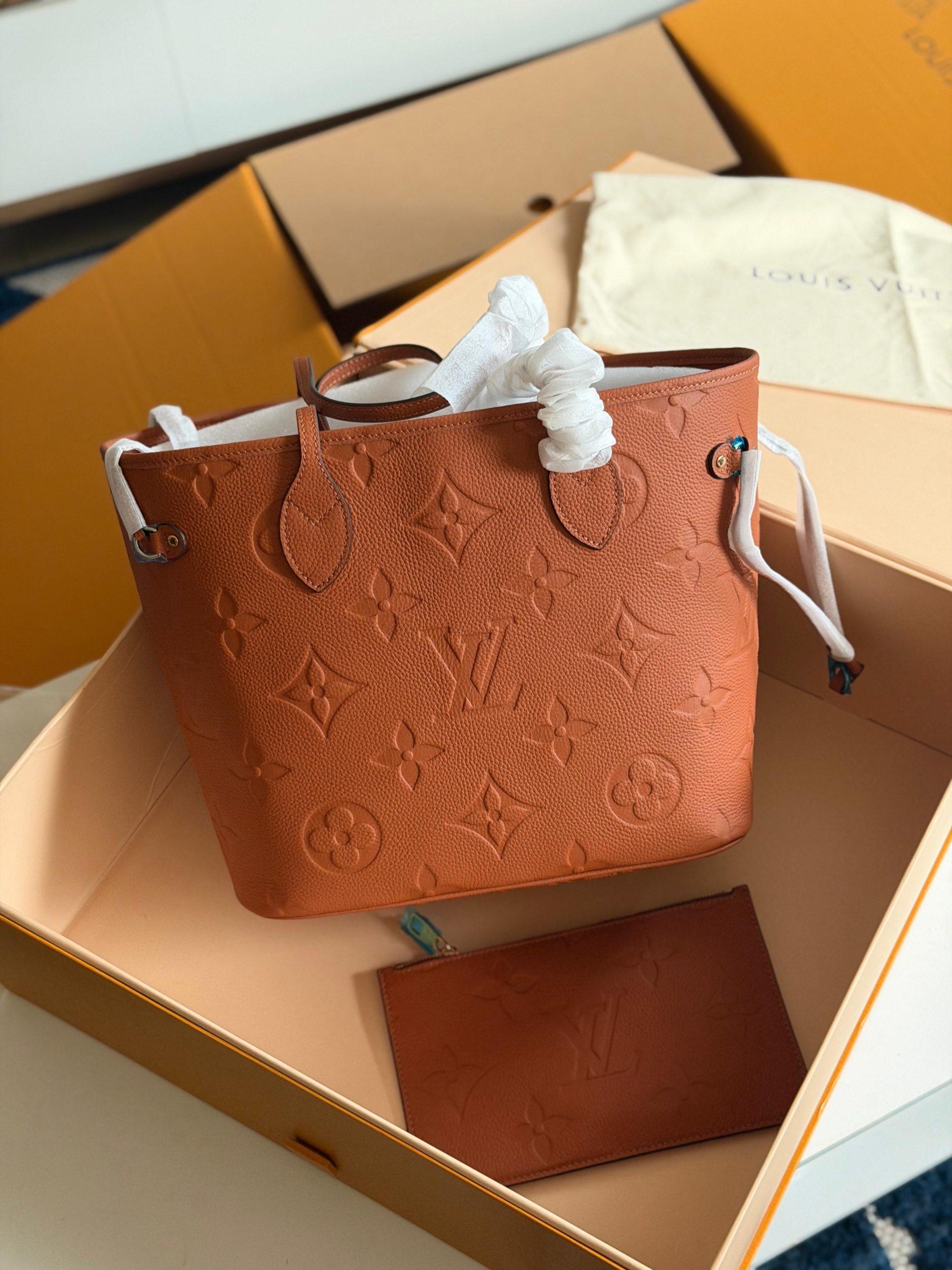 Louis Vuitton Neverfull MM Cognac Monogram Empreinte Leather Tote Bag Louis Vuitton Neverfull MM Cognac Monogram Empreinte Leather Tote Bag