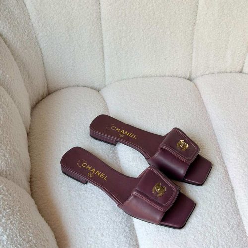 Chanel Burgundy Lambskin Leather CC Turnlock Mule Sandals