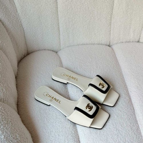 Chanel White Black Square Lambskin Leather CC Turnlock Mule Sandals