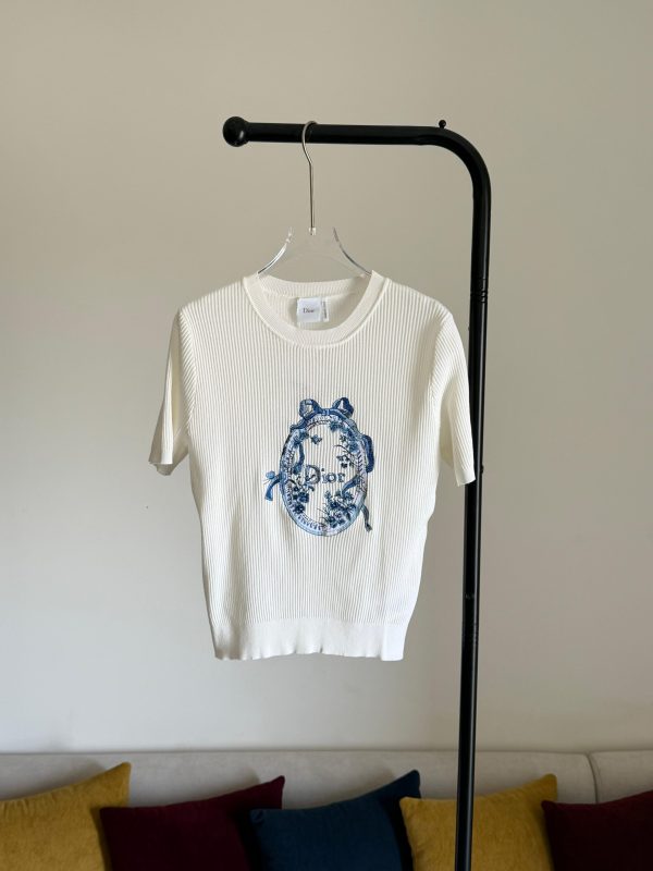 Dior Dioriviera Oversized White Cotton T-Shirt – Blue Toile de Jouy Floral