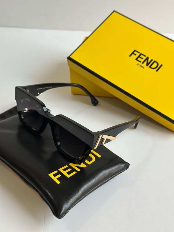 Fendi First F Motif Gold Metal Black Sunglasses