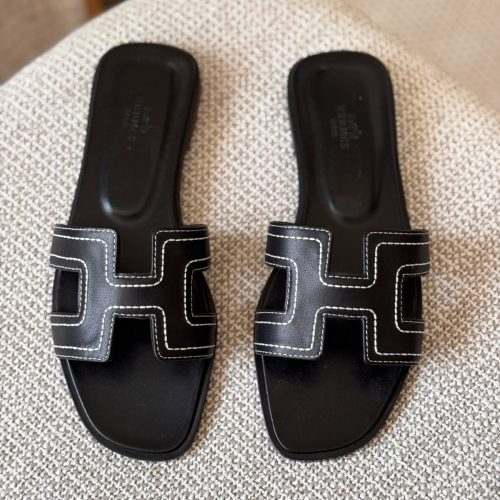 Hermes Oran Black Embroidered Calfskin Leather Flat Sandals