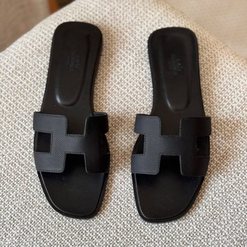 Hermes Oran Black Epsom Leather Flat Sandals